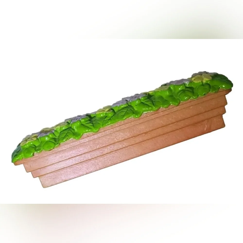 Calico Critters Cloverleaf Manor PLANTER - REPLACEMENT FLOWERS